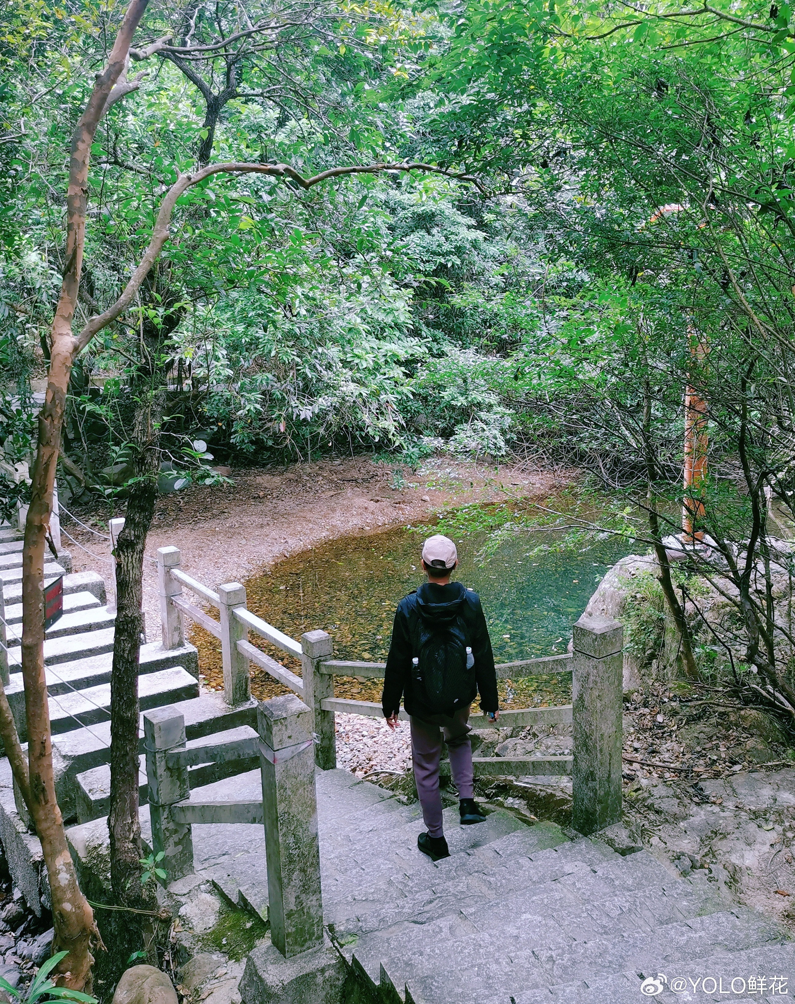 自我成景，意外爬山之旅的启示