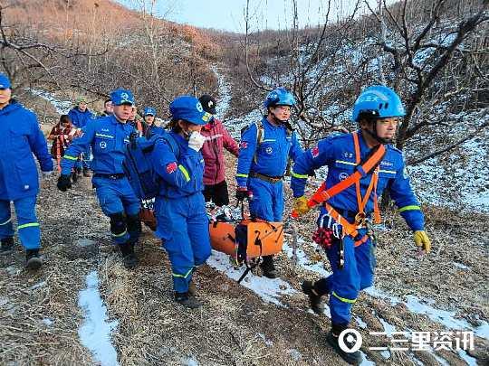 雪夜野山中的生死探险，驴友探险的非凡历程