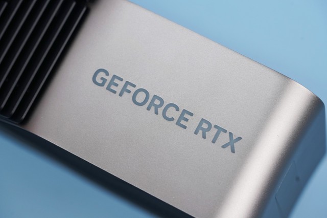 英伟达GeForce RTX 5080性能实测揭秘，强大表现引领时代