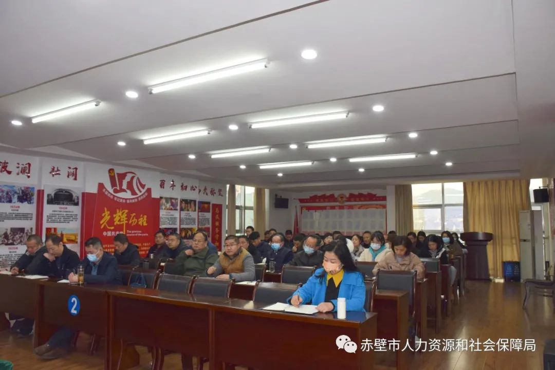 浉河区成人教育事业单位人事调整，重塑领导团队，引领事业新发展