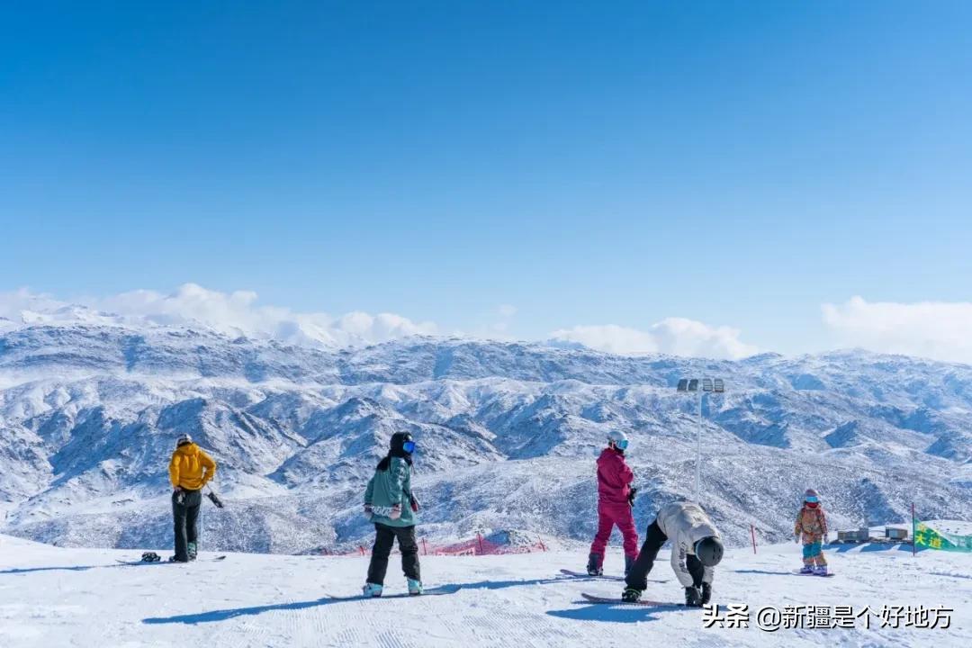 网友在阿勒泰拍到绝美钻石尘